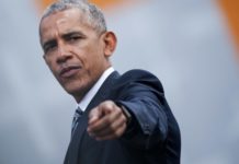 #HappyPresidentDayObama is trending on Twitter for 2 years in a row!