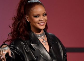 Rihanna Hints at New Album Name ‘R9’
