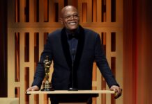 Samuel Jackson Awarded His First Ever Oscar in Honor