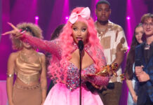 Nicki Minaj Walks Home With the Video Vanguard Award at 2022 VMAs
